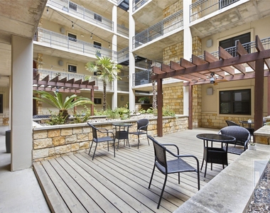 1812 West Ave - Photo Thumbnail 29