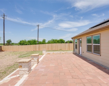 5701 Cass Ct - Photo Thumbnail 23