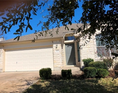 4105 Meadow Bluff Way - Photo Thumbnail 2