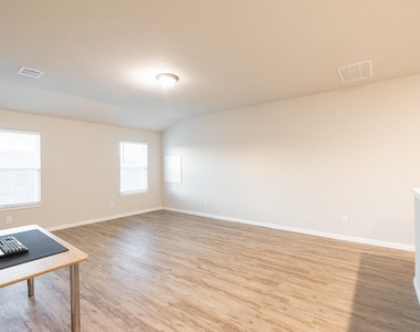 419 Windy Reed Rd - Photo Thumbnail 18