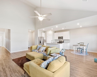 419 Windy Reed Rd - Photo Thumbnail 2