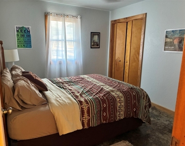 101 River Park Dr - Photo Thumbnail 16
