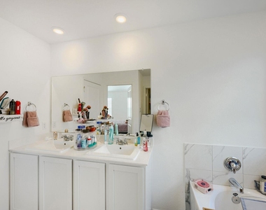 2521 Four Waters Loop - Photo Thumbnail 17