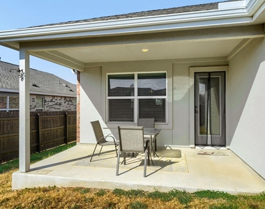 2521 Four Waters Loop - Photo Thumbnail 21