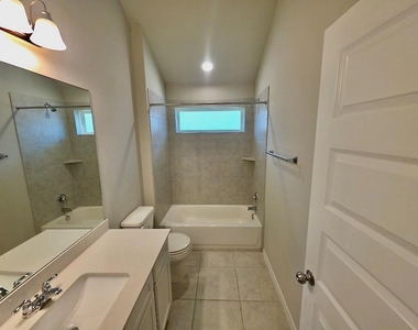 17103 Alturas Ave - Photo Thumbnail 15