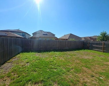 17103 Alturas Ave - Photo Thumbnail 19