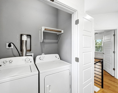 6213 Felix Ave - Photo Thumbnail 23