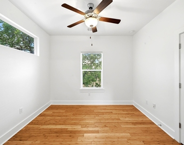 6213 Felix Ave - Photo Thumbnail 14