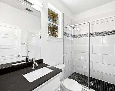 6213 Felix Ave - Photo Thumbnail 21