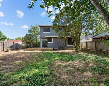 2304 Klattenhoff Dr - Photo Thumbnail 16