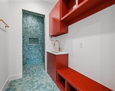 200 N Lake Hills Dr - Photo Thumbnail 35