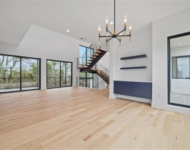 200 N Lake Hills Dr - Photo Thumbnail 15