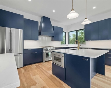 200 N Lake Hills Dr - Photo Thumbnail 18