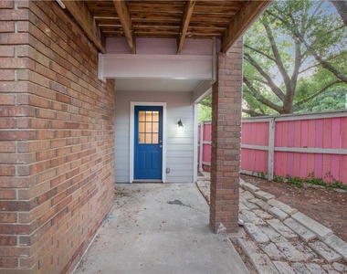 7635 Guadalupe St - Photo Thumbnail 26