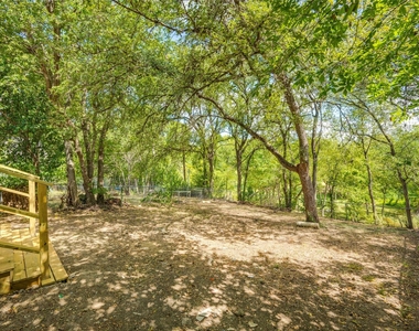 2900 Northeast Dr - Photo Thumbnail 22
