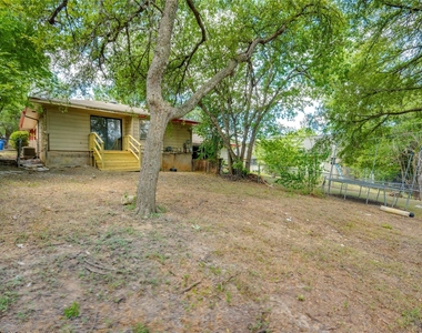 2900 Northeast Dr - Photo Thumbnail 26