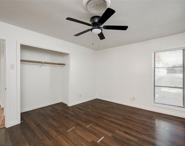 2900 Northeast Dr - Photo Thumbnail 14