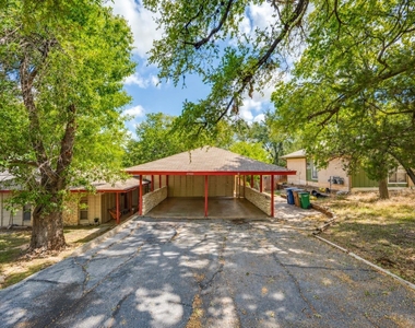 2900 Northeast Dr - Photo Thumbnail 32