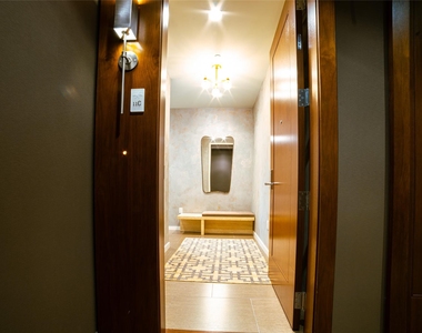 200 Congress Ave - Photo Thumbnail 5