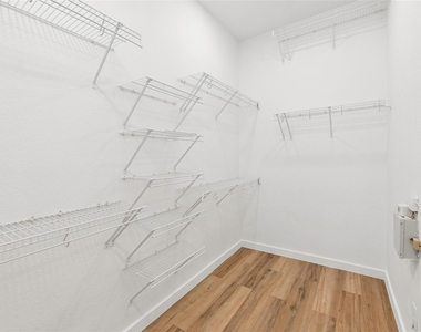 1506 Cosmos Way - Photo Thumbnail 25