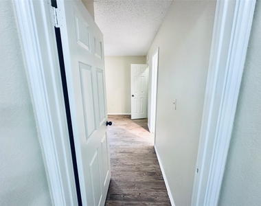 379 Fantail Loop - Photo Thumbnail 24