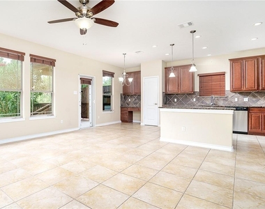 413 Kissing Oak Dr - Photo Thumbnail 6