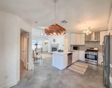 14527 Donald Dr - Photo Thumbnail 8