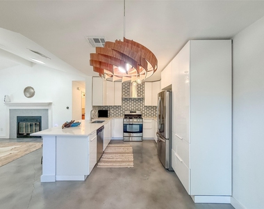 14527 Donald Dr - Photo Thumbnail 7