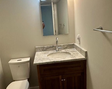 3110 Red River St - Photo Thumbnail 9