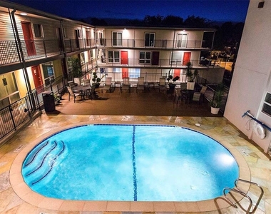3110 Red River St - Photo Thumbnail 19
