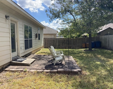 2313 Lou John St - Photo Thumbnail 21