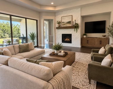 467 Jacksdaw Dr - Photo Thumbnail 3