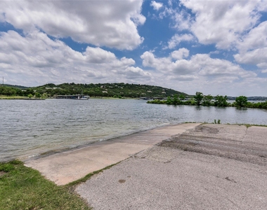 3703 Stillwood Ln - Photo Thumbnail 18