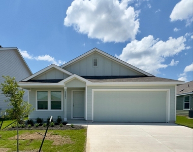 2221 Cumulus Ct - Photo Thumbnail 1