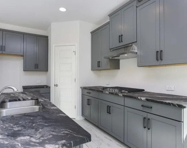 13322 Ares Way - Photo Thumbnail 8