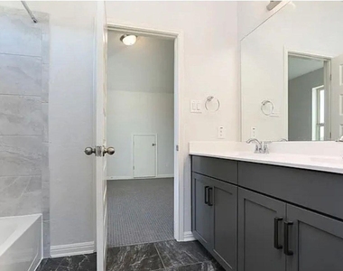 13322 Ares Way - Photo Thumbnail 15