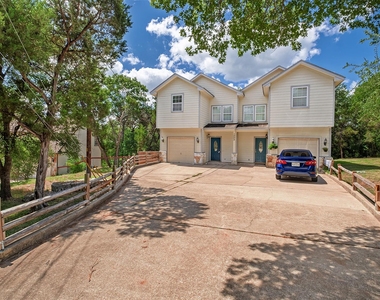 1005 Canyon Edge Dr - Photo Thumbnail 1