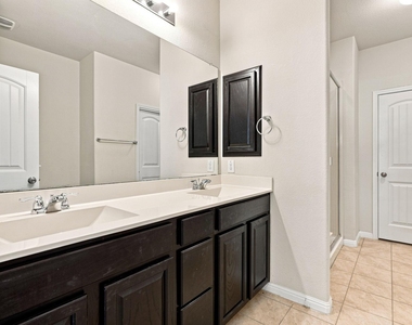13700 Sage Grouse Dr - Photo Thumbnail 10