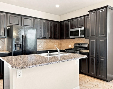 13700 Sage Grouse Dr - Photo Thumbnail 3