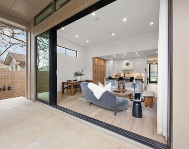 5317 Mccandless St - Photo Thumbnail 26