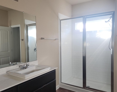 2023 Birkby Ct - Photo Thumbnail 10