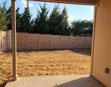 2023 Birkby Ct - Photo Thumbnail 12