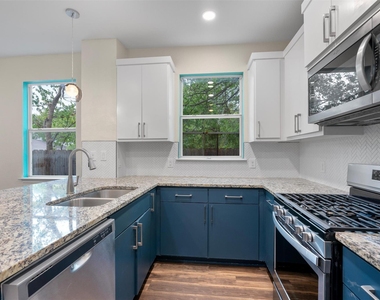 7610 Bethune Ave - Photo Thumbnail 11