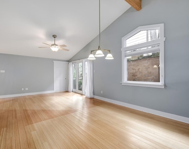 2117 A Rabb Rd - Photo Thumbnail 6