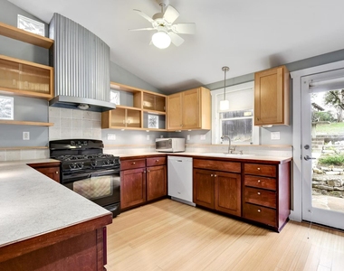 2117 A Rabb Rd - Photo Thumbnail 9