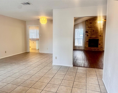 12001 Ladrido Ln - Photo Thumbnail 1