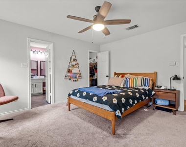 1125 Vincent Pl - Photo Thumbnail 34