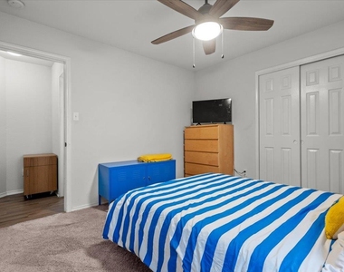 1125 Vincent Pl - Photo Thumbnail 30