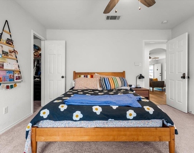 1125 Vincent Pl - Photo Thumbnail 33