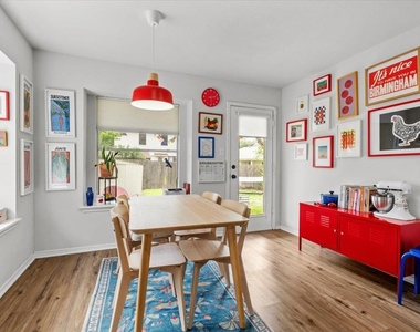 1125 Vincent Pl - Photo Thumbnail 22